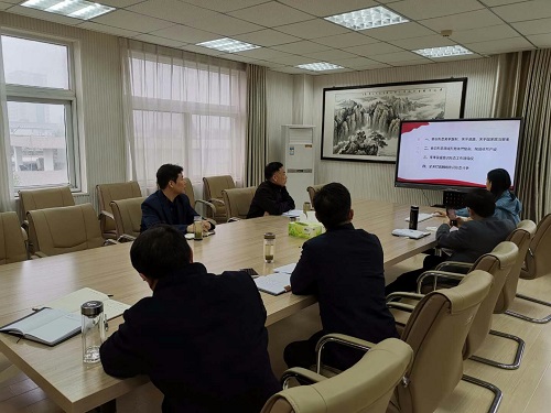 beat365在线体育官网登录入口召开党委理论中心组学习会议暨2019年度意识形态工作专题会