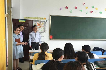 beat365在线体育官网登录入口开展课堂秩序检查工作