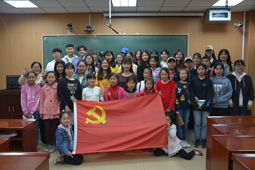 beat365在线体育官网登录入口“我为党旗添光彩”党员发展对象志愿服务活动顺利开展