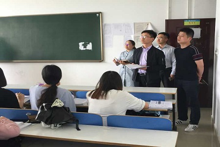 beat365在线体育官网登录入口开展课堂秩序检查工作